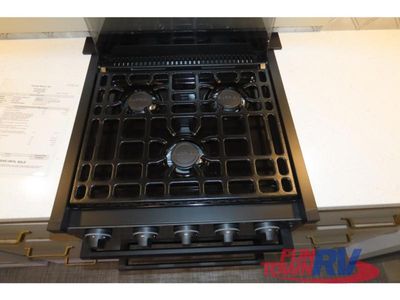 2024 Forest River RV Wildwood Heritage Glen - Photo 17