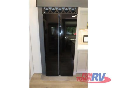 2024 Forest River RV Wildwood Heritage Glen - Photo 21