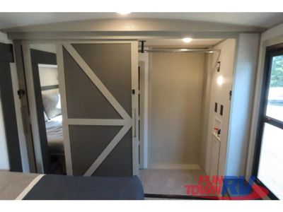 2024 Forest River RV Wildwood Heritage Glen - Photo 40