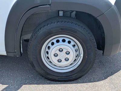 2025 Ram ProMaster Cargo Van — photo 10 view