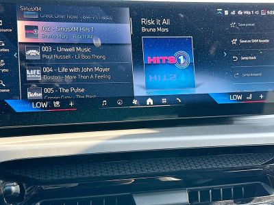 2026 BMW 2 Series — photo 12 view