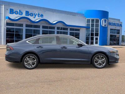 2023 Honda Accord Hybrid - Photo 2