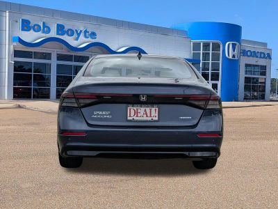 2023 Honda Accord Hybrid - Photo 4