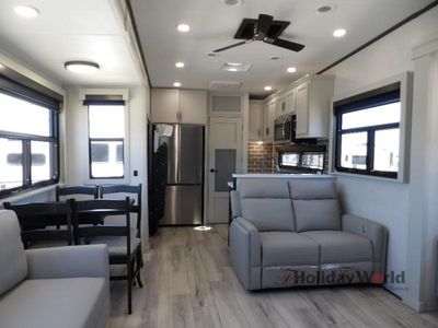 2025 Keystone Alpine - Photo 6