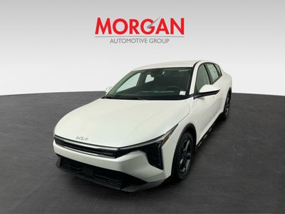 2025 Kia K4 - Photo 2