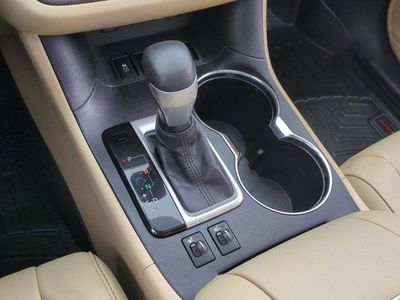 2017 Toyota Highlander Hybrid - Photo 16