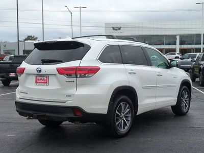 2017 Toyota Highlander Hybrid - Photo 5