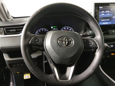 2022 Toyota RAV4 - Photo 12