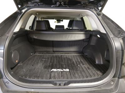 2022 Toyota RAV4 - Photo 11