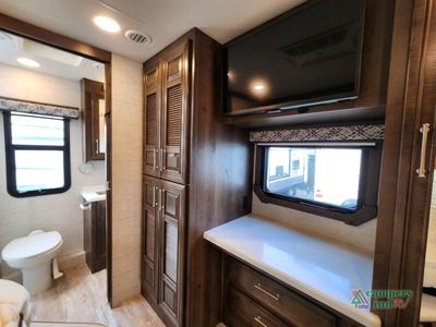 2022 Entegra Coach Accolade - Photo 24