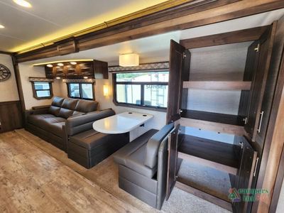 2022 Entegra Coach Accolade - Photo 15