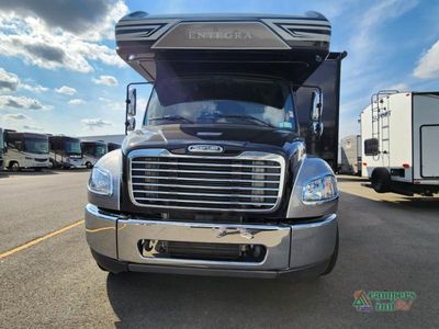 2022 Entegra Coach Accolade - Photo 2