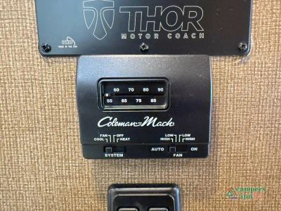 2016 Thor Motor Coach Windsport — photo 39 view