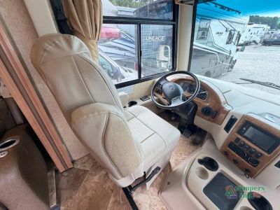 2016 Thor Motor Coach Windsport — photo 26 view