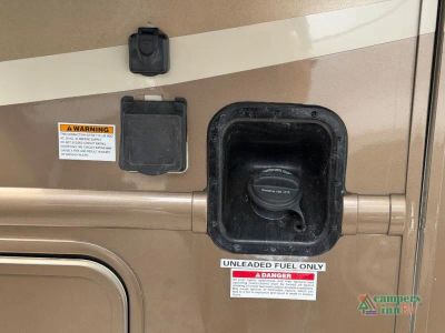 2016 Thor Motor Coach Windsport — photo 44 view