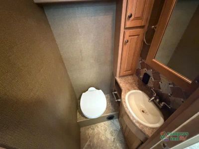 2016 Thor Motor Coach Windsport — photo 34 view