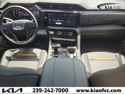 2025 GMC Sierra 1500 — photo 11 view