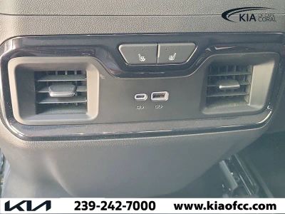 2025 GMC Sierra 1500 — photo 10 view