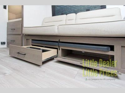 2027 Grand Design Transcend One — photo 21 view