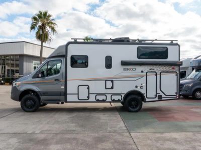 2026 Winnebago EKKO - Photo 18