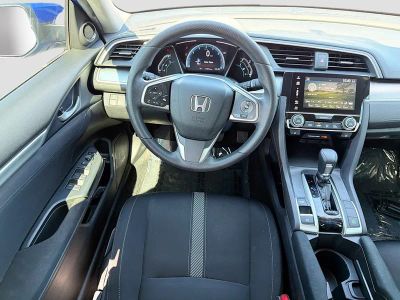 2017 Honda Civic Sedan — photo 16 view