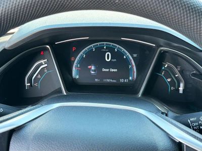 2017 Honda Civic Sedan — photo 37 view