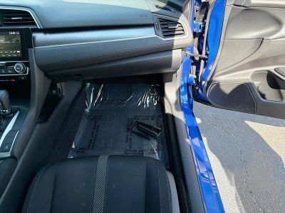 2017 Honda Civic Sedan — photo 17 view
