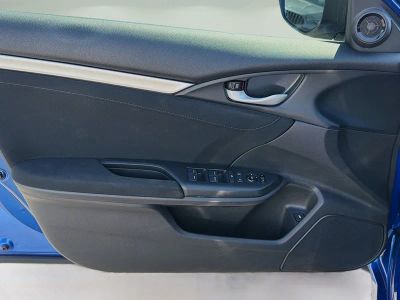 2017 Honda Civic Sedan — photo 20 view