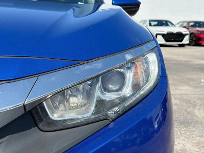 2017 Honda Civic Sedan — photo 9 view