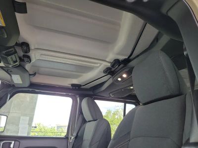 2026 Jeep Wrangler — photo 20 view