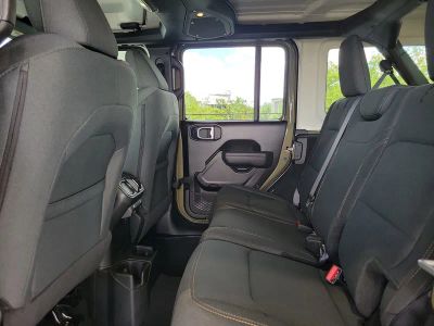 2026 Jeep Wrangler — photo 9 view