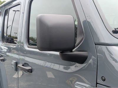 2026 Jeep Wrangler — photo 11 view
