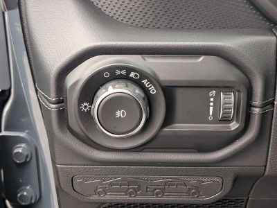 2026 Jeep Wrangler — photo 25 view