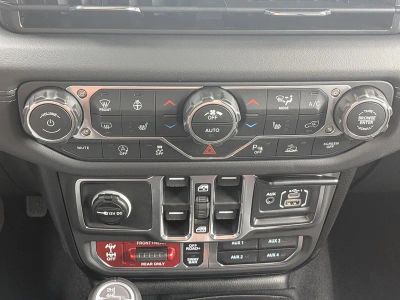 2026 Jeep Wrangler — photo 22 view