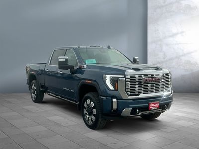 2025 GMC Sierra 3500HD — photo 8 view