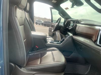 2025 GMC Sierra 3500HD — photo 20 view