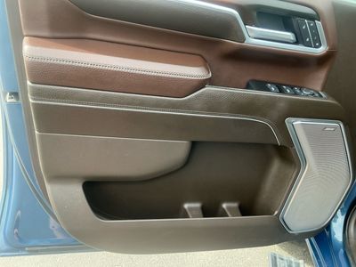 2025 GMC Sierra 3500HD — photo 15 view