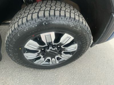 2025 GMC Sierra 3500HD — photo 22 view