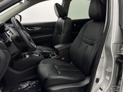 2017 Nissan Rogue - Photo 14