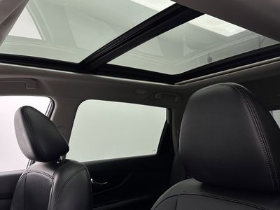 2017 Nissan Rogue - Photo 5
