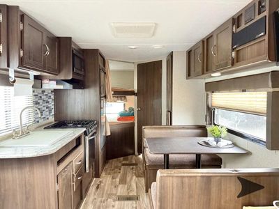2018 Keystone RV Springdale - Photo 10