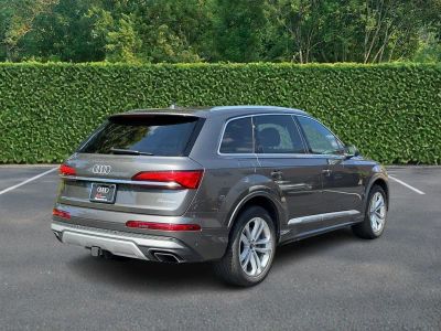 2025 Audi Q7 — rear three-quarter view