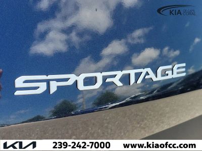 2026 Kia Sportage — photo 8 view
