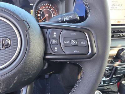2026 Jeep Gladiator — photo 17 view