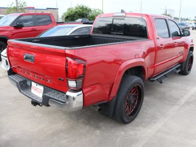 2019 Toyota Tacoma 2WD — photo 10 view