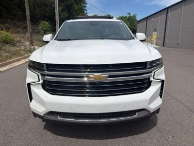2024 Chevrolet Tahoe - Photo 2