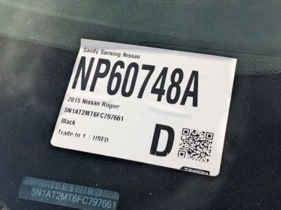2015 Nissan Rogue — engine compartment view