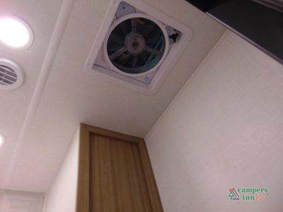2027 Forest River RV Rockwood Signature - Photo 37