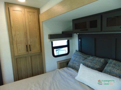 2027 Forest River RV Rockwood Signature - Photo 40