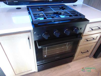 2027 Forest River RV Rockwood Signature - Photo 23